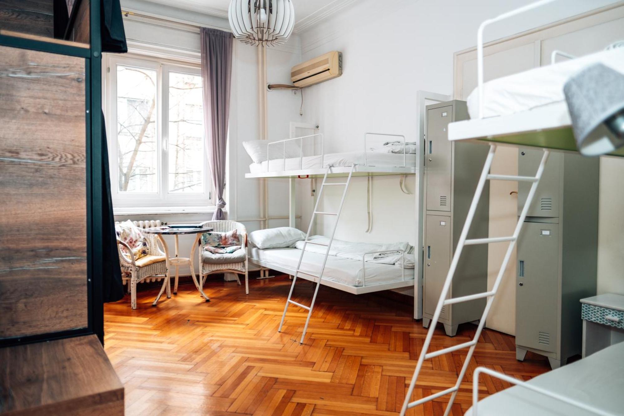 Hostel Beogradjanka Ngoại thất bức ảnh