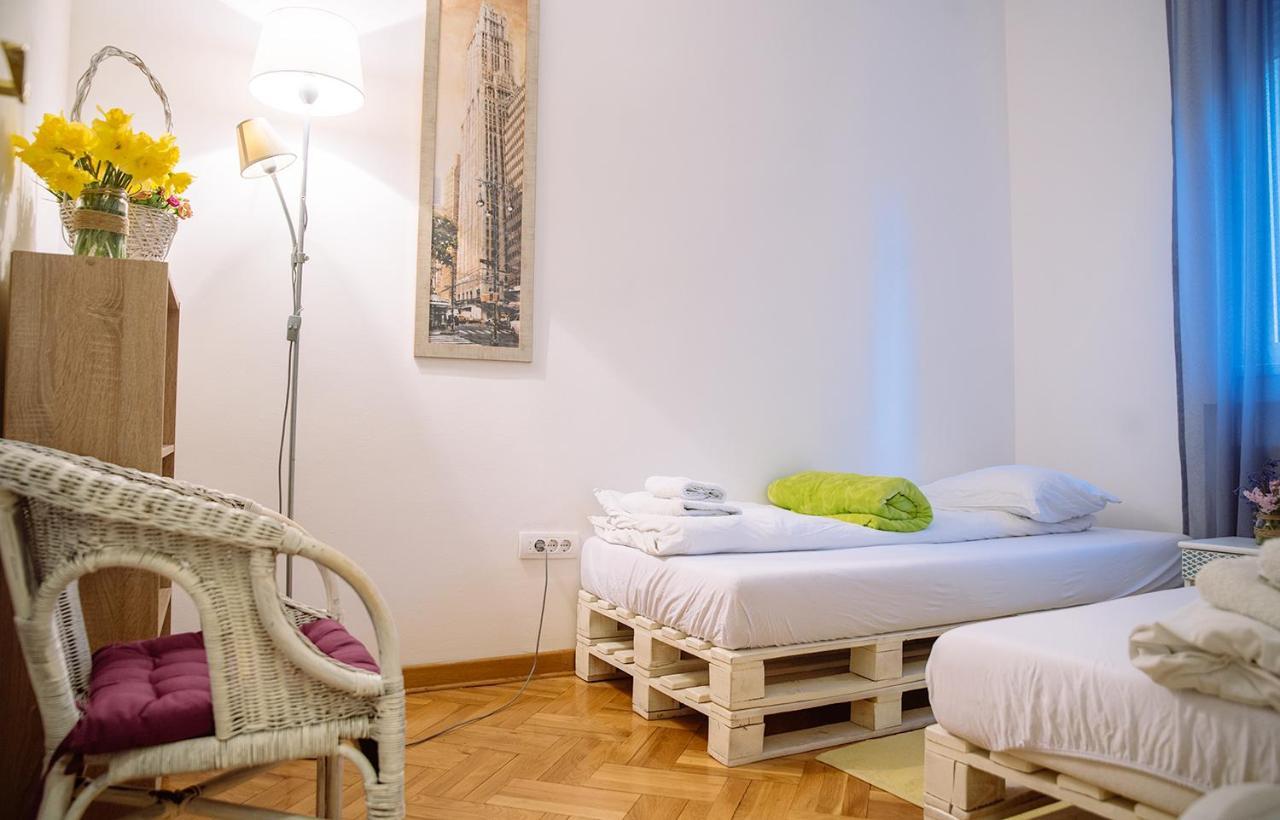 Hostel Beogradjanka Ngoại thất bức ảnh